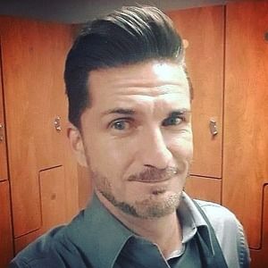 Meet your Posher, Robert